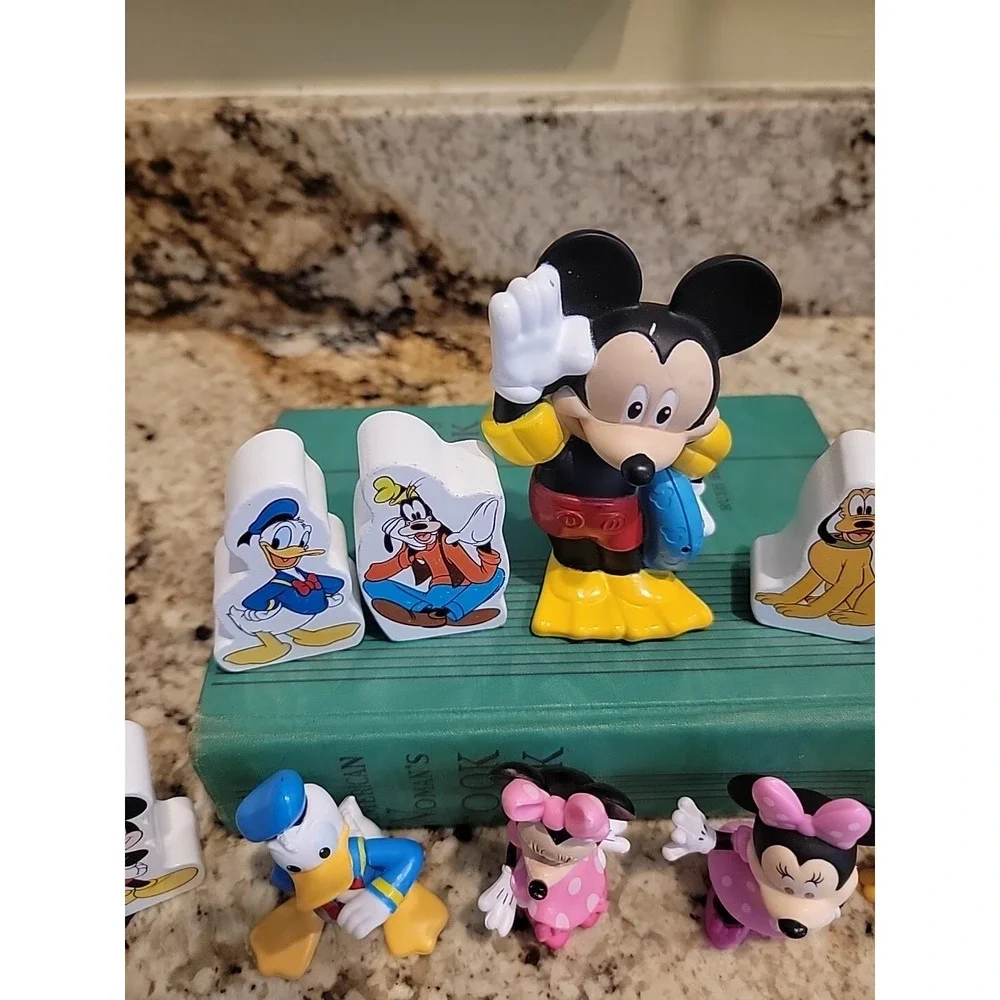 Mickey Mouse and Friends Toys Set Figures Lot Cake Topper Figurines Lot Of 17